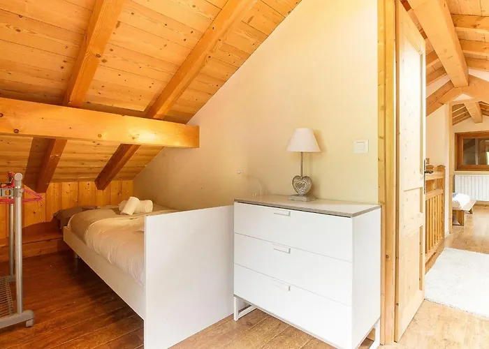 L'ecrin Des Pecles - - Renove - Immense Terrasse Face Au Mont-blanc *