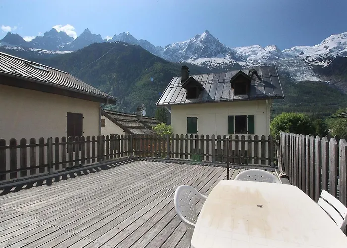 L'ecrin Des Pecles - - Renove - Immense Terrasse Face Au Mont-blanc *